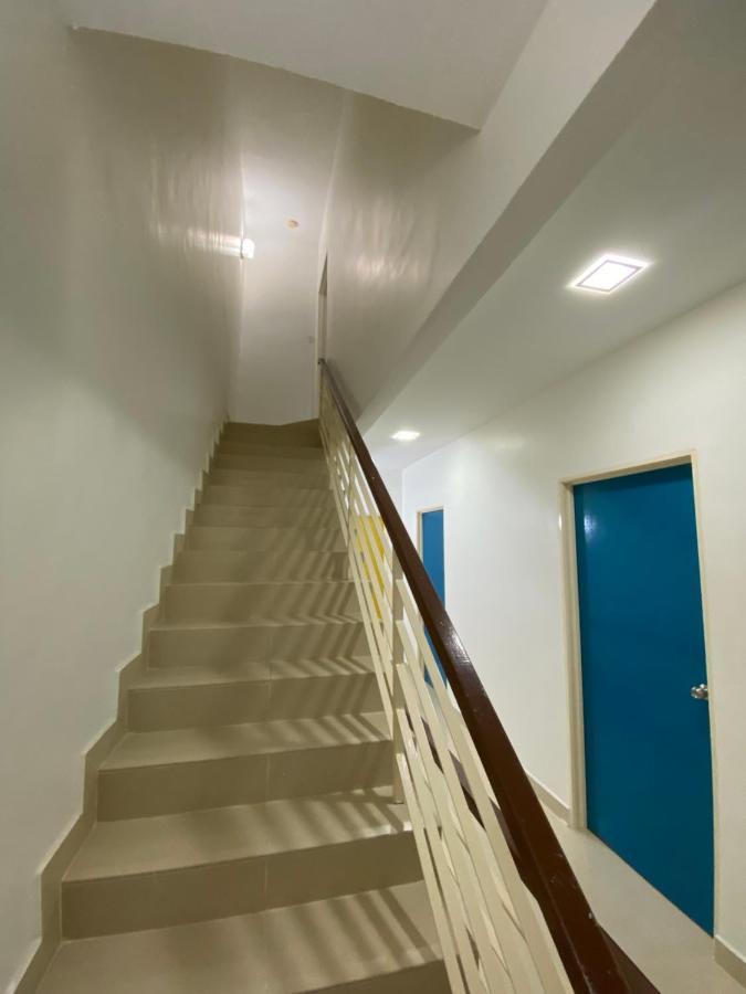 Entire Residential Home•Jia Residences Bkt Serdang沙登温暖的家 Seri Kembangan Exterior foto